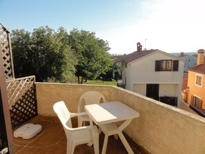 Estudio | Balcón