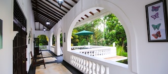 SRI LANKAN VILLA - Your Dream Tropic Luxury Holiday Residence