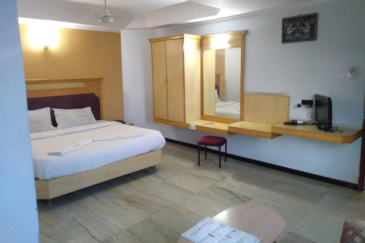 1 chambre, literie de qualité supérieure, bureau, chambres insonorisées