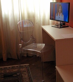 Superior Double or Twin Room, Ensuite | Room amenity - B&B Elio's Place (Seveso)