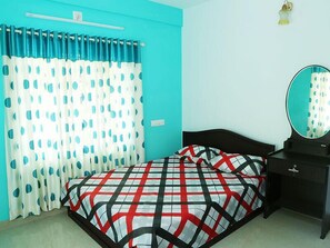 เครื่องนอนระดับพรีเมียม, ตู้นิรภัยในห้องพัก, ผ้าม่านกันแสง