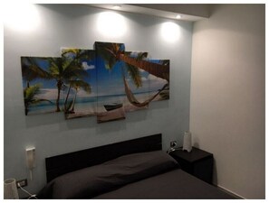 Individually decorated, individually furnished, soundproofing, free WiFi