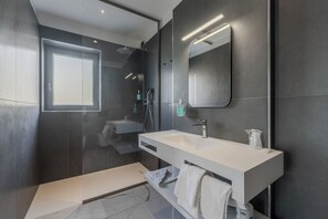 Bathroom - Hotel Villa Levi (Sanremo)