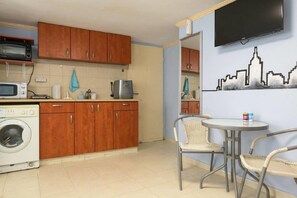 Comfort Studio Suite | Private kitchenette - Amit's Blue Kingdom (Tel Aviv)