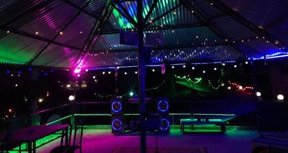Lost Connection Camp & Resort