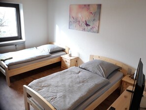 Apartment, 5 Schlafzimmer, Terrasse, Erdgeschoss