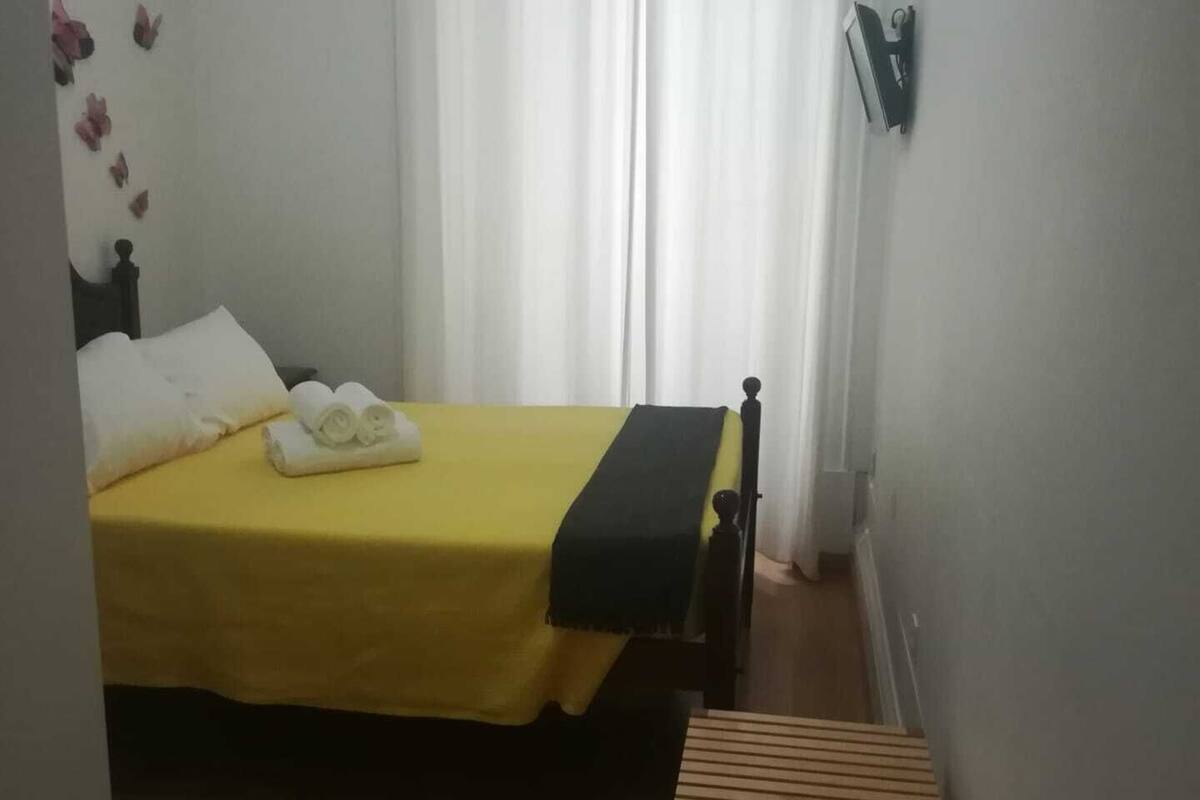 Double Room | Blackout drapes, cribs (free), rollaway beds (surcharge), WiFi (free)