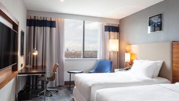 Ropa de cama de alta calidad y minibar