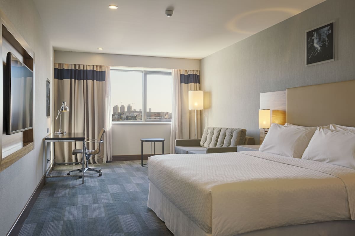 Kamar Double Deluks | 1 kamar tidur, seprai premium, minibar, dan brankas