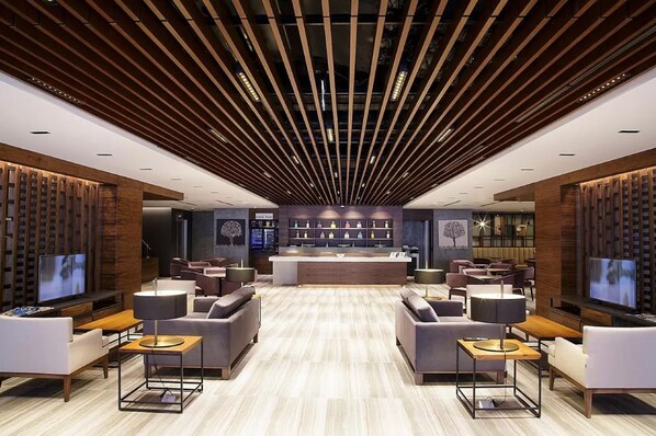 Coin salon dans le hall