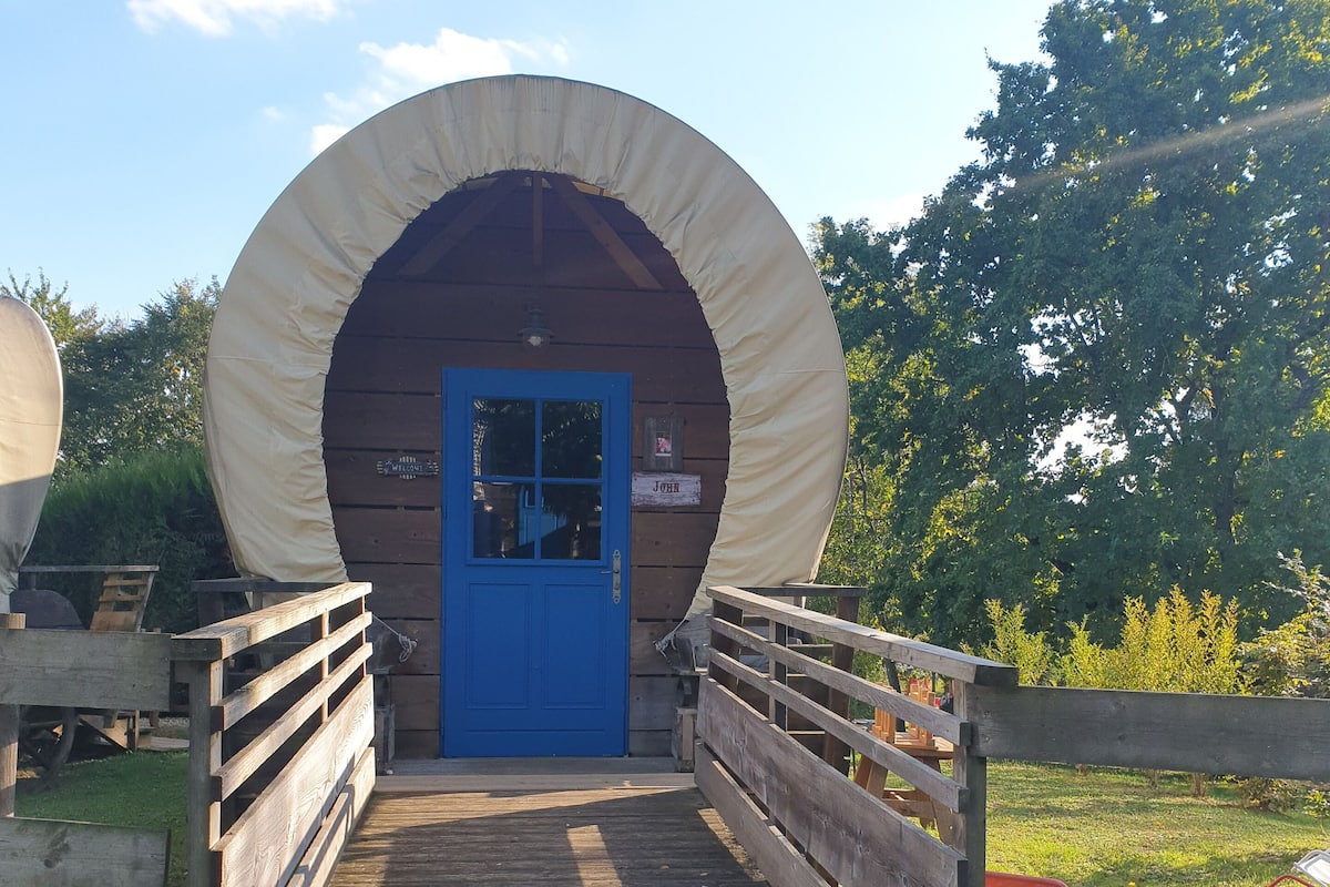 Cabin (Chariot Western John) | 1 bedroom, premium bedding, individually decorated