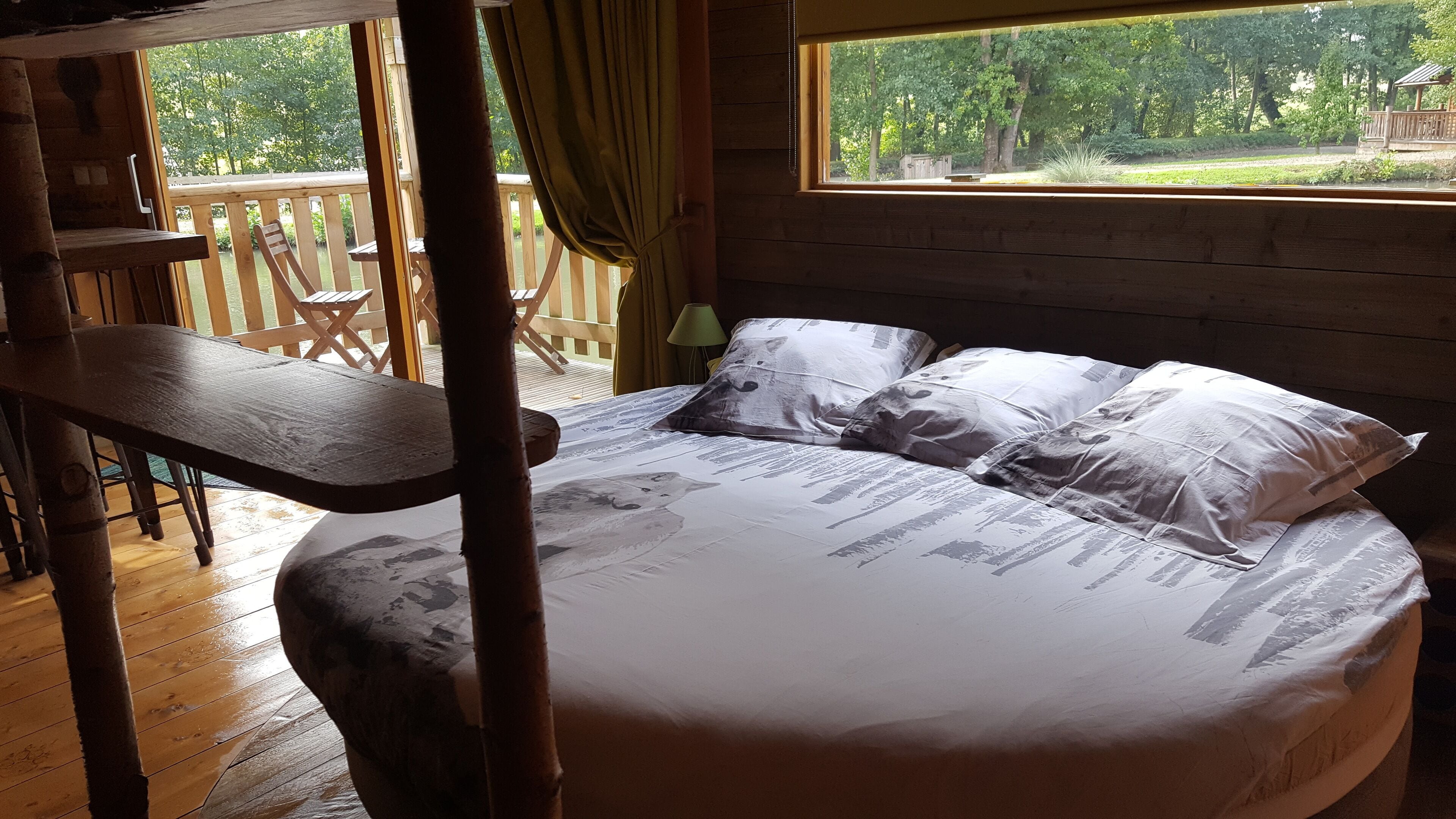 Cabane Romantique (du Grizzly)