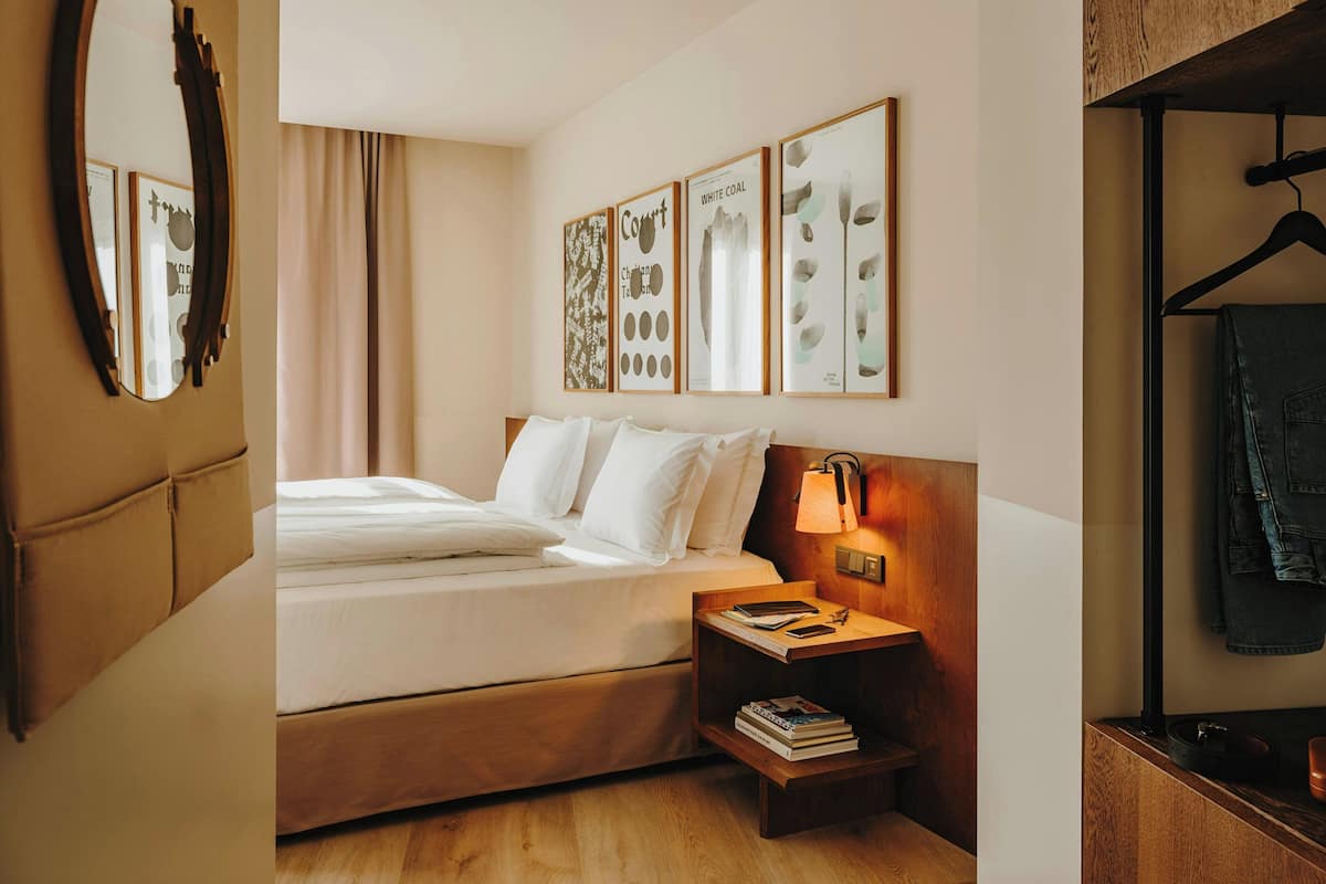 1 Schlafzimmer, Zimmersafe