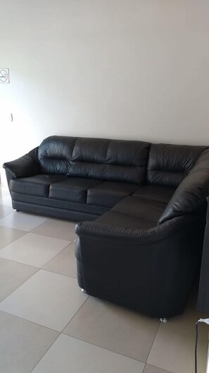 Lobby sitting area - Hotel Pérola (Rolim de Moura)