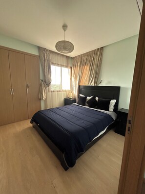 3 bedrooms, iron/ironing board, WiFi, bed sheets - Prestigia golf for families (Marrakech)