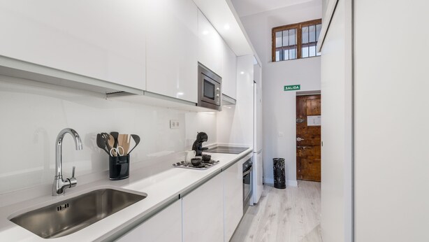 Unclassified image, 1 of 22, button - Apartment 1Bd With Balcony in Plaza Mayor Square. Plaza Mayor II (Madrid)