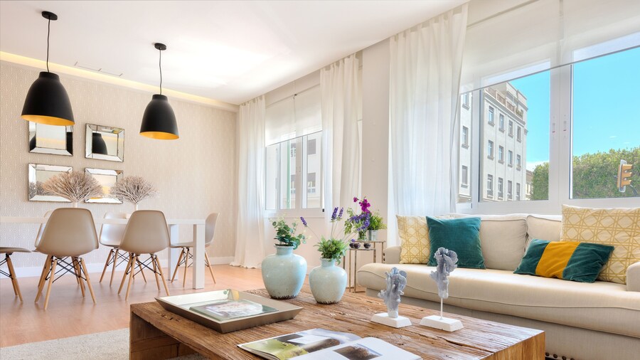 Genteel Home Paseo de Reding