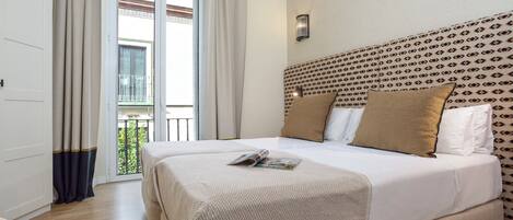 Appartamento (2 Bedrooms) | 2 camere, ferro/asse da stiro, Wi-Fi gratuito, lenzuola