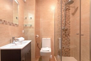 Íbúð (2 Bedrooms) | Að innan