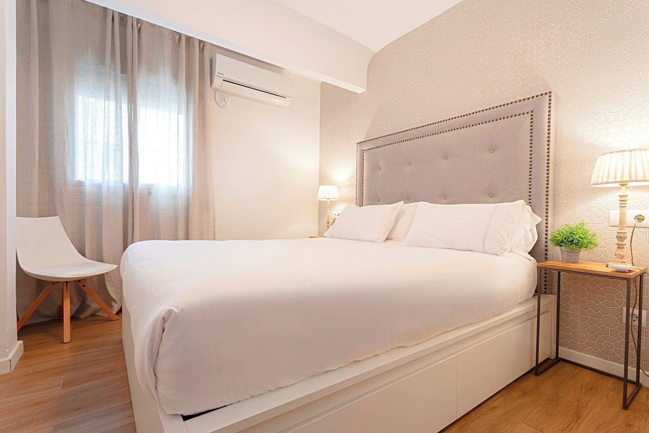 Apartment (2 Bedrooms) | 2 bedrooms, iron/ironing board, free WiFi, bed sheets