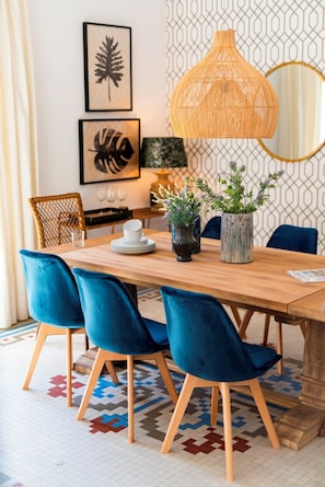 In-room dining - Genteel Home Zegrí (Málaga)