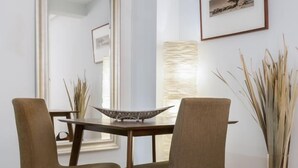 Interior detail - Cozy & Confortable Apartment in Perfect Location. Santa Marta (Seville)