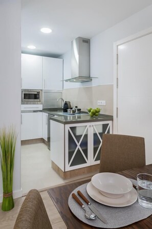Private kitchen - Cozy & Confortable Apartment in Perfect Location. Santa Marta (Seville)