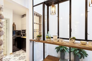 Apartment (1 Bedroom) | Interior