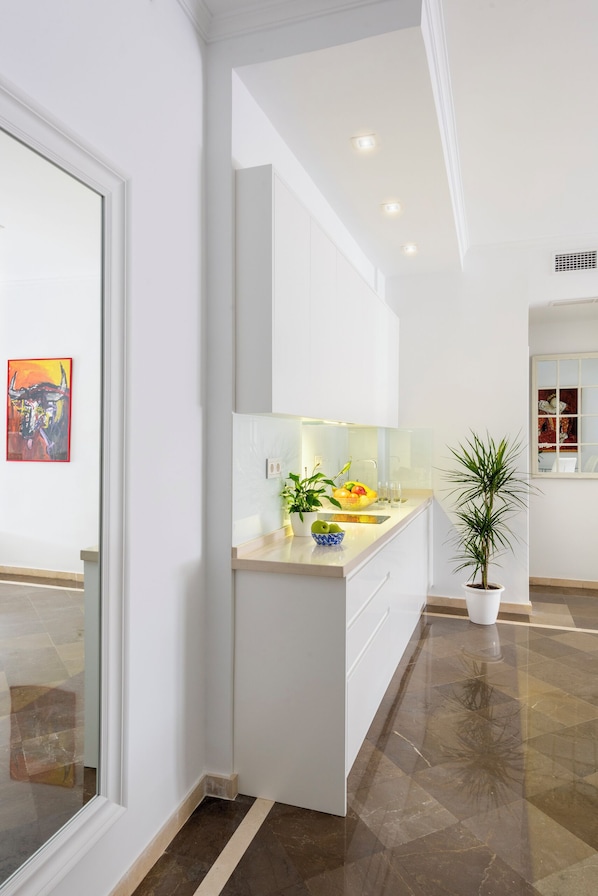 Apartment | Private kitchen