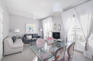 Apartment, 3 Schlafzimmer (3 Bedrooms) | Wohnzimmer