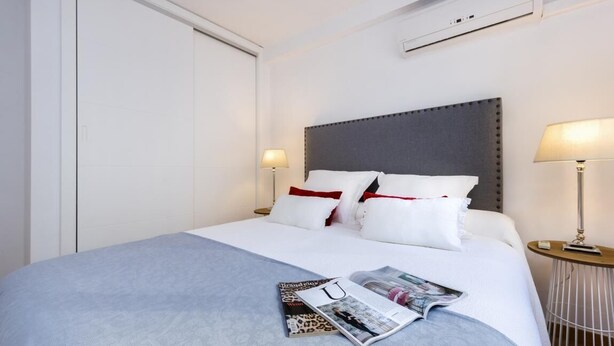 Apartment (1 Bedroom) | 1 bedroom, iron/ironing board, free WiFi, bed sheets - Charming Apartment in the Best Area of Seville Placentines (Seville)
