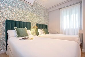 2 bedrooms, free WiFi, bed sheets