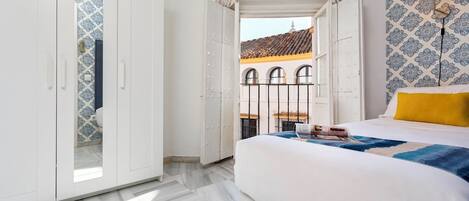 Apartment (5 Bedrooms)