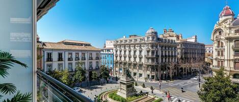 ลานระเบียง/นอกชาน