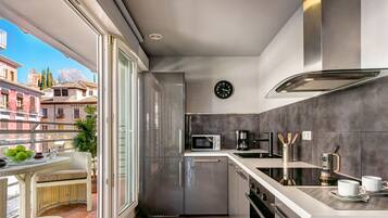 Apartment (2 Bedrooms) | Eigene Küche