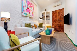 Apartment (2 Bedrooms) | Interior - Genteel Home Corral del Rey (Seville)