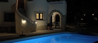 NIEUWE aanbieding! Fabulous Villa geschikt voor gezinnen, wandelaars, koppels