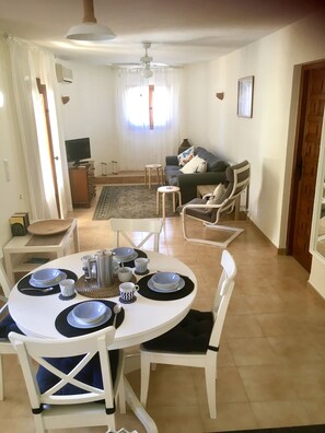 تناول الطعام