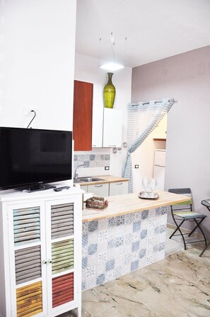 Appartamento, 2 camere da letto | Cucina privata | Frigorifero con congelatore, forno, piano cottura