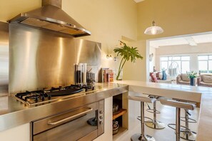Premier-Villa, 5 Schlafzimmer | Eigene Küche | Großer Kühlschrank, Mikrowelle, Ofen, Herdplatte