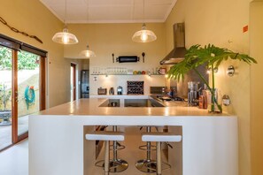 Premier Villa, 5 Bedrooms | Private kitchen | Full-size fridge, microwave, oven, stovetop - Sun & Sea In A Downtown Villa (Cape Town)