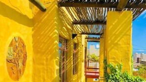 Unclassified image, 5 of 46, button - Sun & Sea In A Downtown Villa (Cape Town)