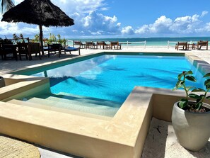 Front of property - African Paradise Beach Hotel (Bwejuu)