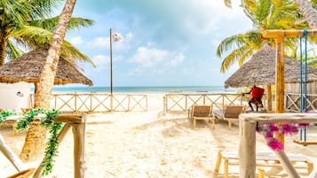 Spiaggia privata, sabbia bianca, navetta gratuita per la spiaggia