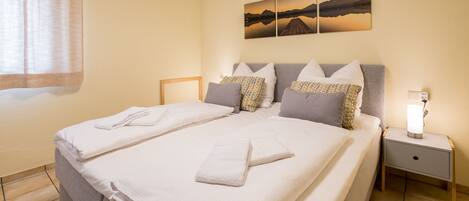 公寓, 1 间卧室 (Souterrain; incl. EUR 35 cleaning fee) | 1 多间卧室、遮光窗帘、熨斗/熨衣板、免费 WiFi