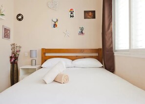 Design Apartment | 1 bedroom, iron/ironing board, free WiFi, bed sheets - Apartment in Eliashiv 18 (Tel Aviv)