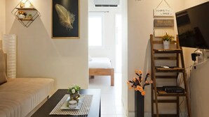 Living area - Apartment in Eliashiv 18 (Tel Aviv)
