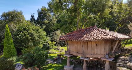 Amaicha, villa: 7 chambres avec 7 salles de bain privées, à 4km de Ribadesella