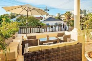 Family House, 4 Bedrooms | Terrace/patio