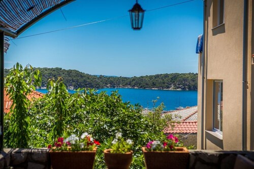 Apt Lemon - Schönes Haus im Grünen mit Außenpool und Grillplatz